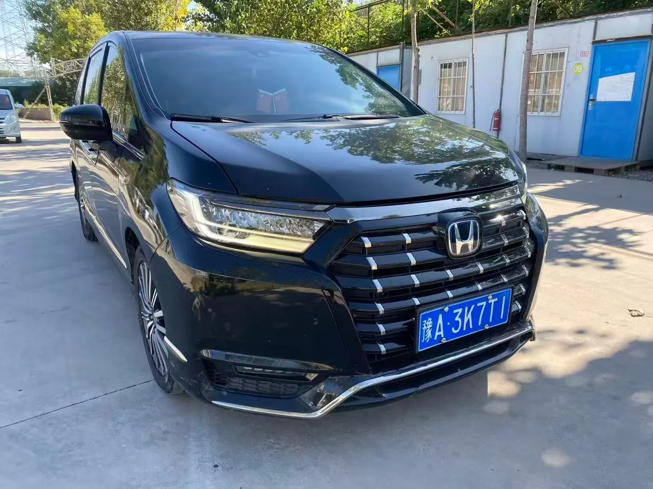 Honda 2022 Ailishen Hybrid 2.0 Stepless Deluxe Automatic Gear 2