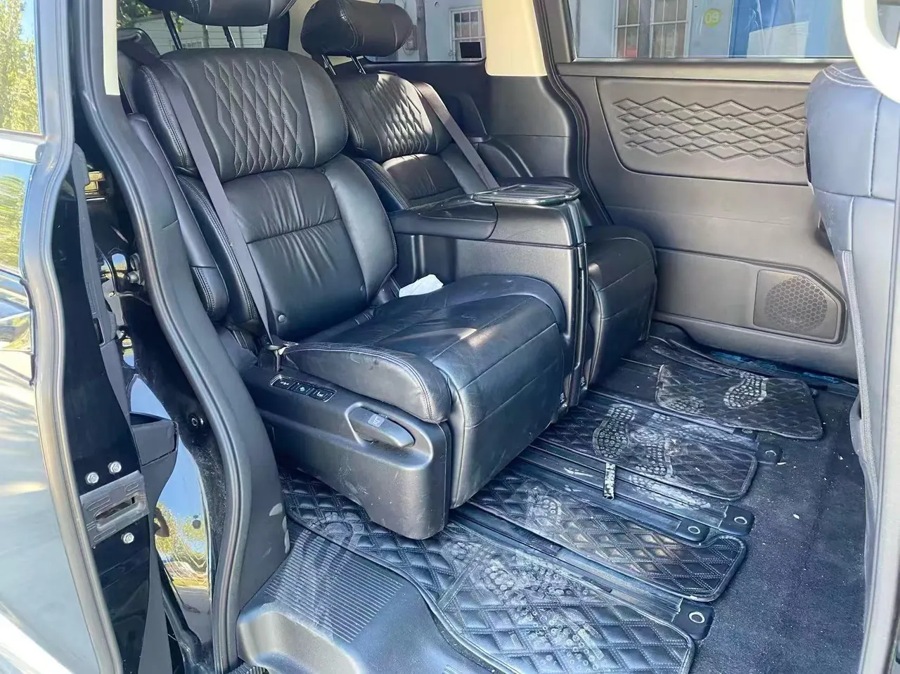 Honda 2022 Ailishen Hybrid 2.0 Stepless Deluxe Automatic Gear 3