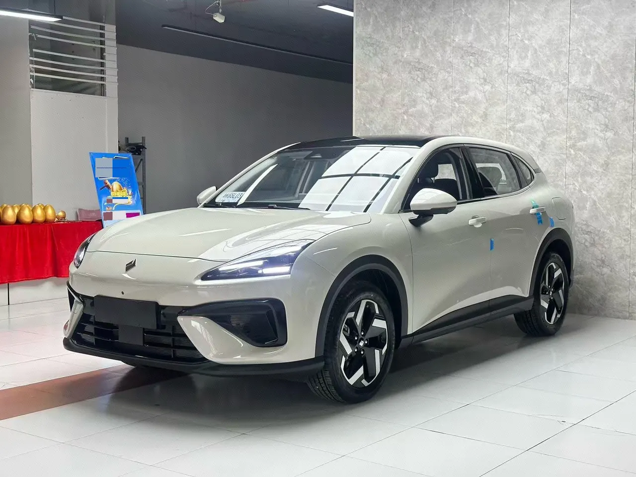 Open image lightbox: BaoJun 2026 sea of clouds 1.5 140km standard automatic gear