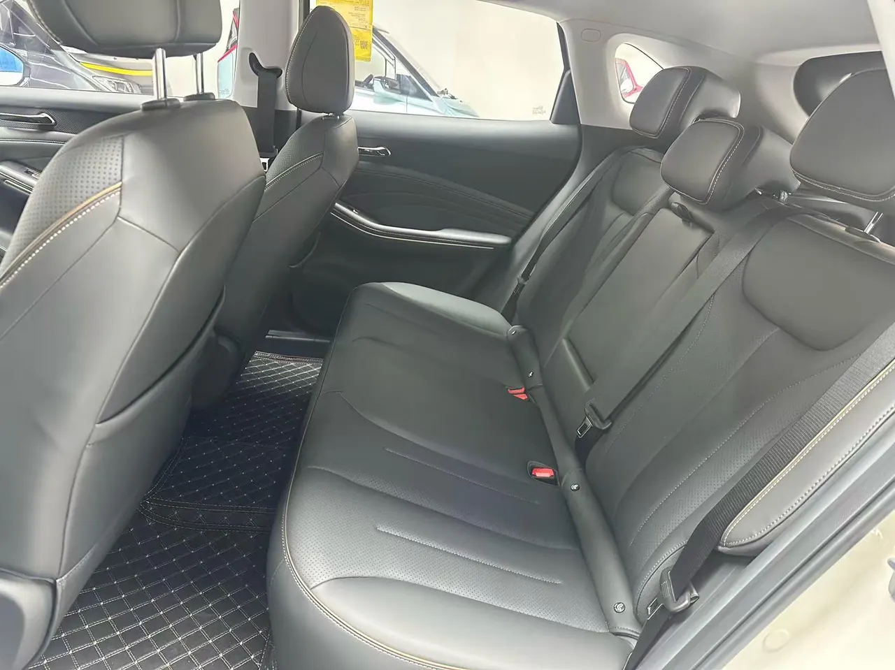 BaoJun 2026 sea of clouds 1.5 140km standard automatic gear 6