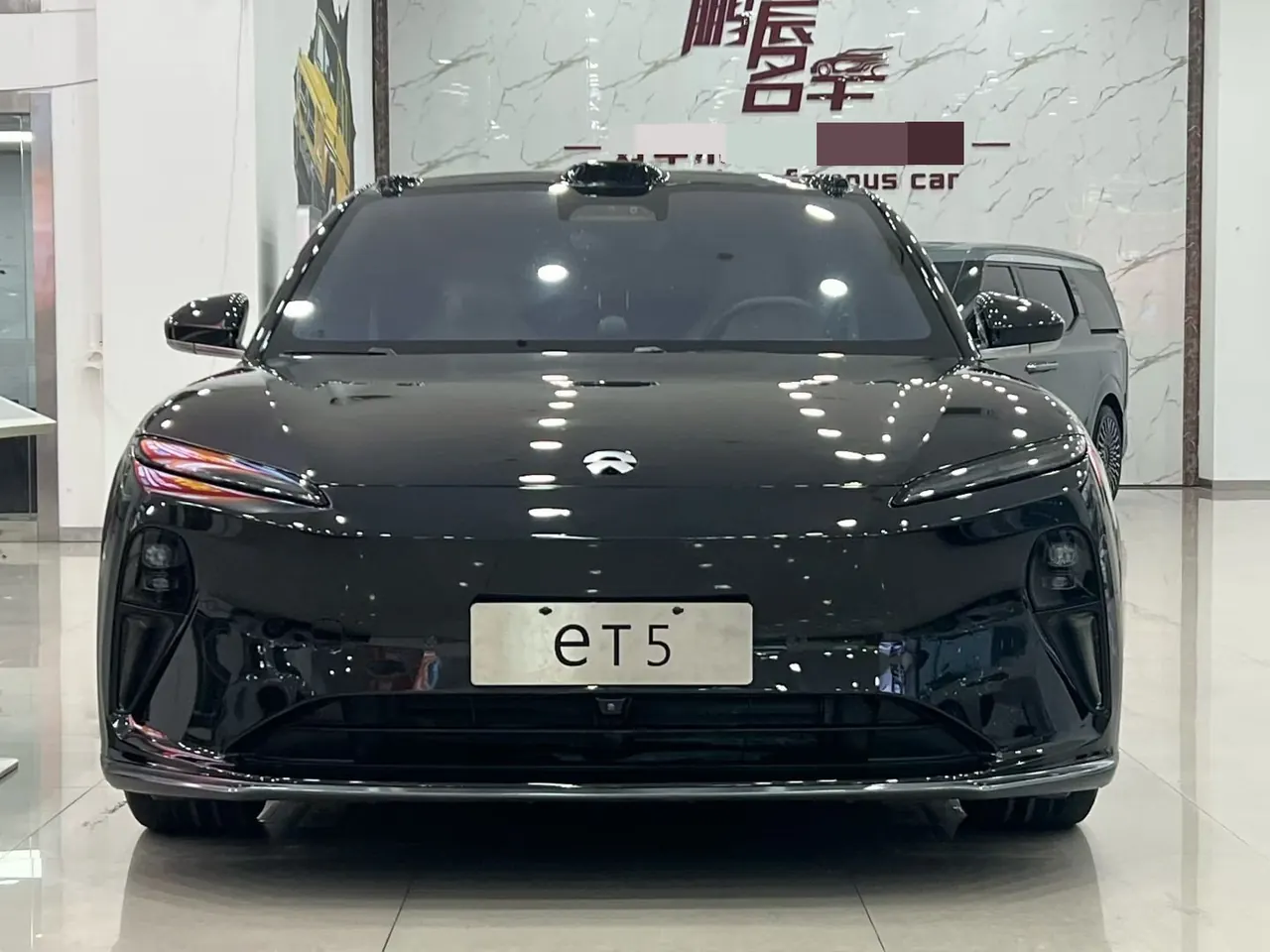 NIO 2022 ET5 75kWh automatic gear 2