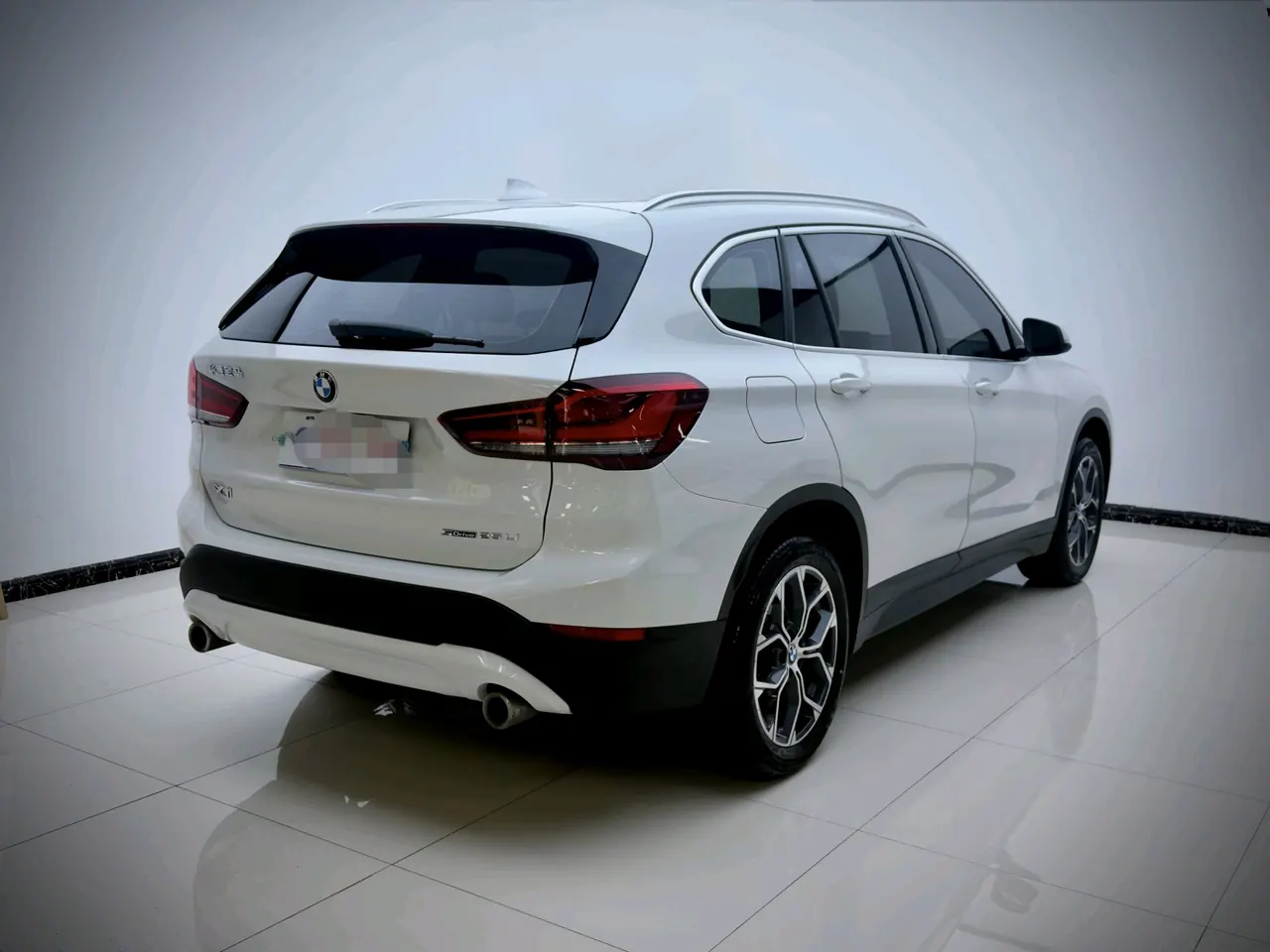 BMW 2022 X1 sDrive25Li 2.0T Leading Automatic Gear 5