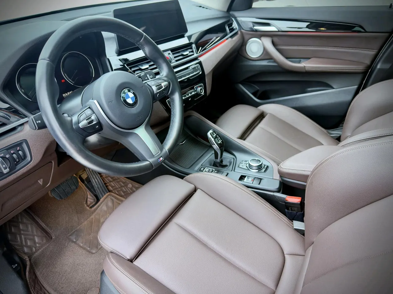 BMW 2022 X1 sDrive25Li 2.0T Leading Automatic Gear 9