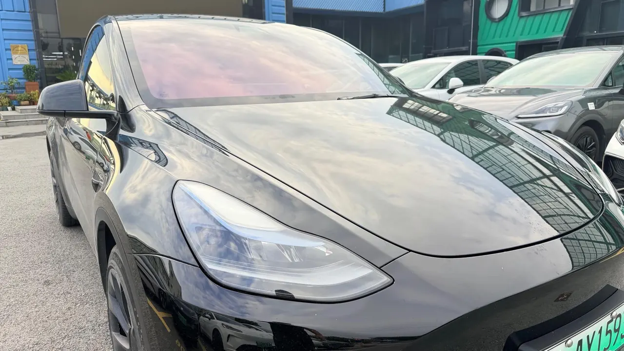 Tesla 2022 Model Y rear-wheel drive version (facelift) automatic gear 3