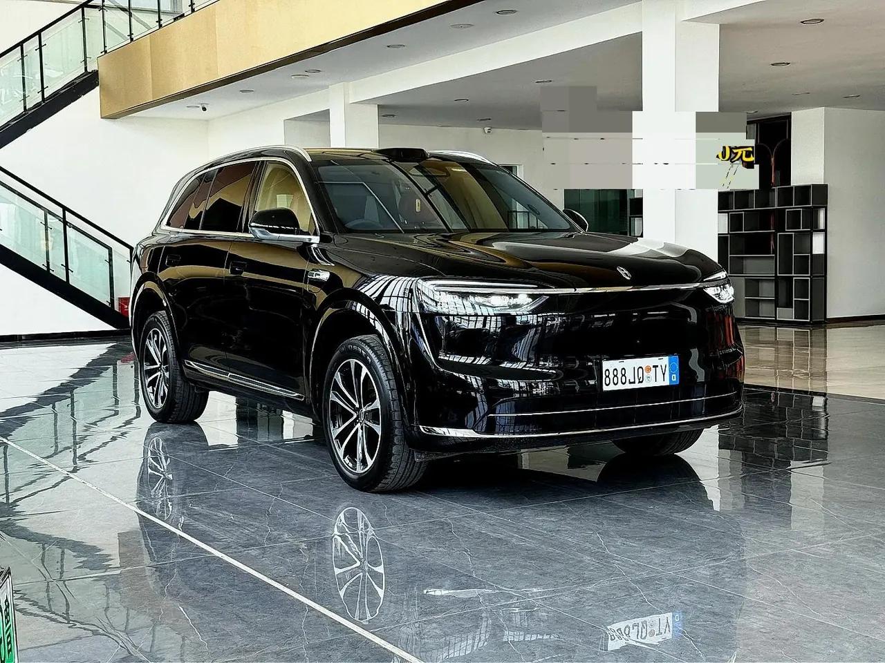 AITO 2026 AITO M7 extended range Max 4-wheel drive version 5 (192-line laser Radar) automatic gear 2
