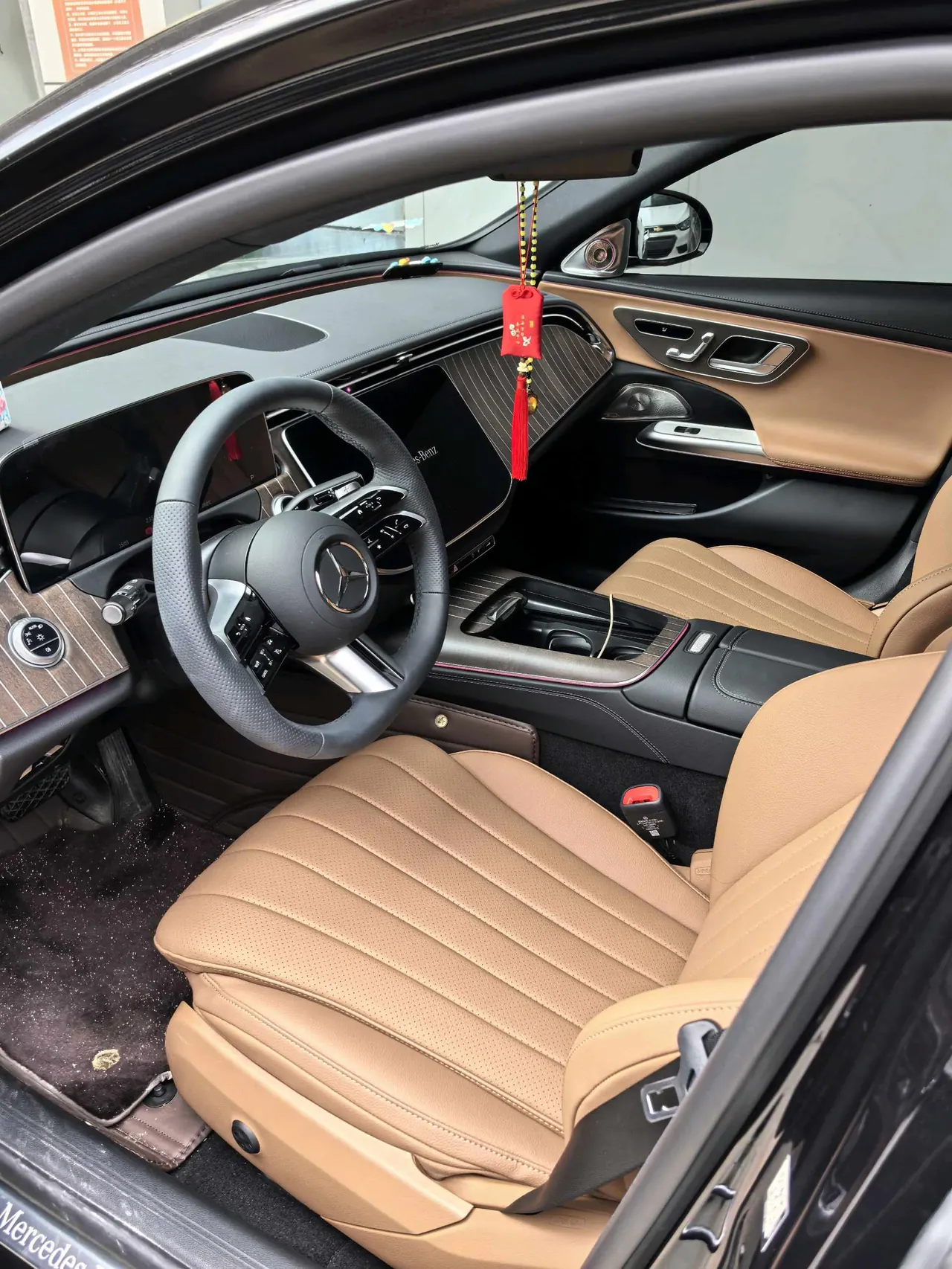Mercedes Benz E Class 2026 E 300 L 48V 2.0T Fashion (Modified) Automatic Gear 4