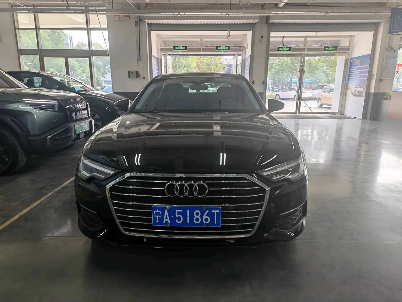 Audi 2021 A6L 2.0TFSI 40TFSI Deluxe Dynamic Automatic 2