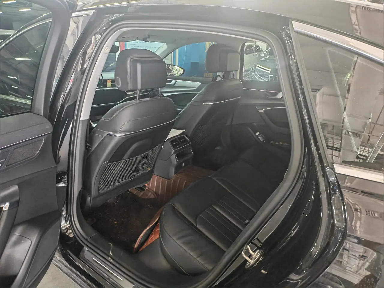 Audi 2021 A6L 2.0TFSI 40TFSI Deluxe Dynamic Automatic 3
