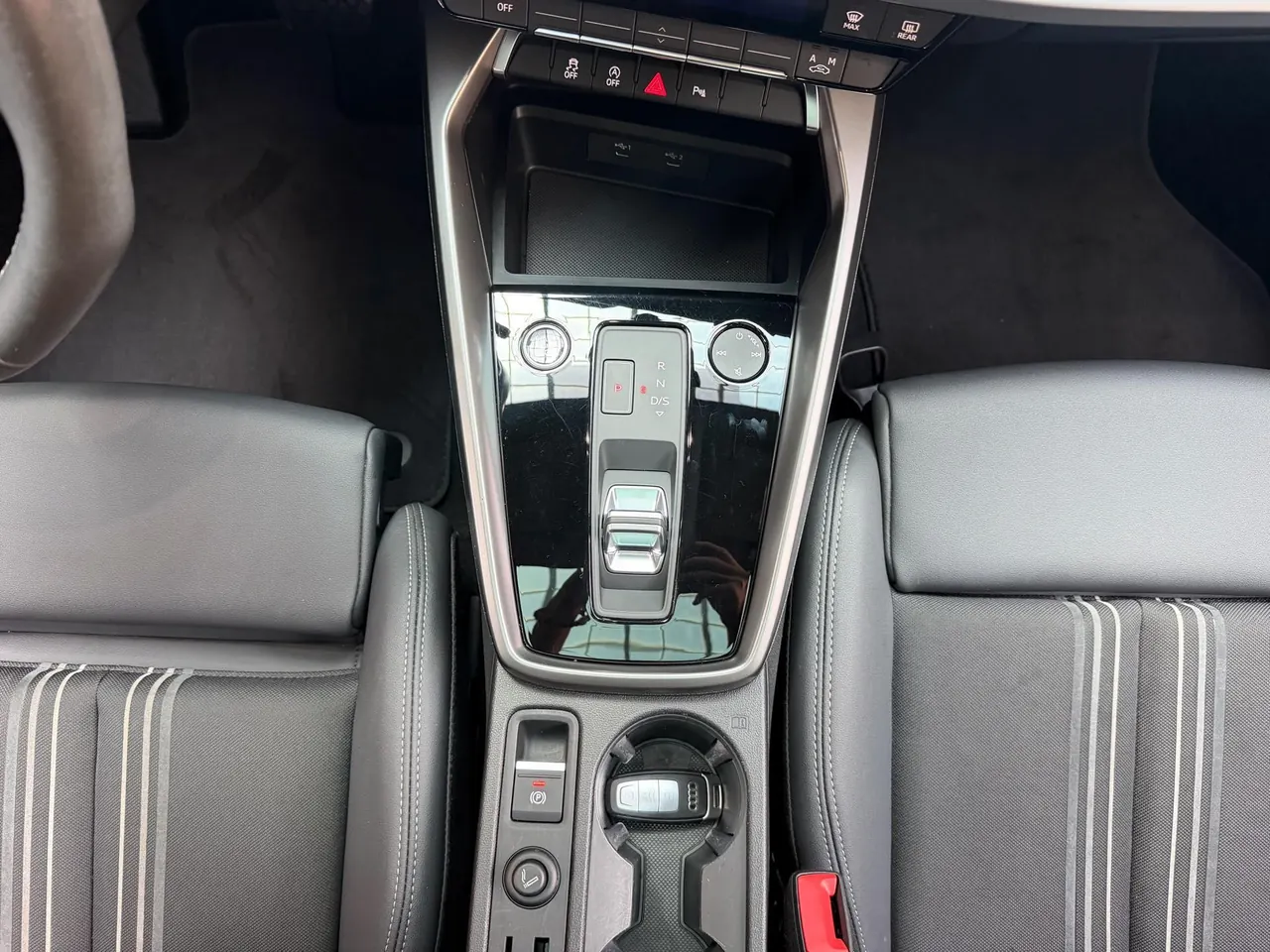 Audi 2021 A3L Limousine 1.4TFSI 35TFSI Fashion Sports Automatic 12