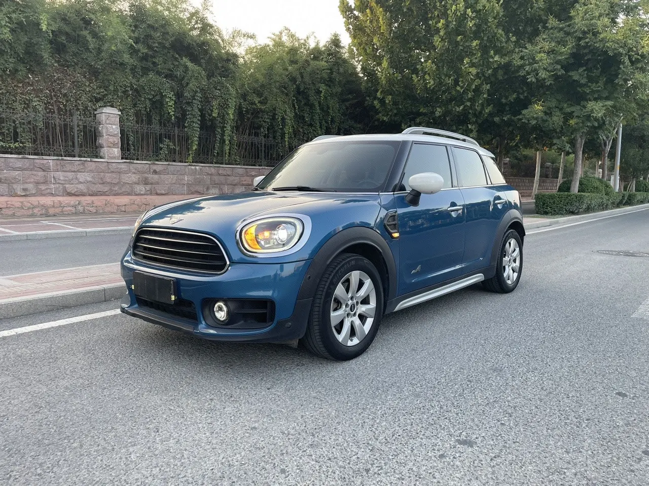 MINI Countryman (Imported) 2020 Cooper Countryman All 4 1.5T Automatic - View 1