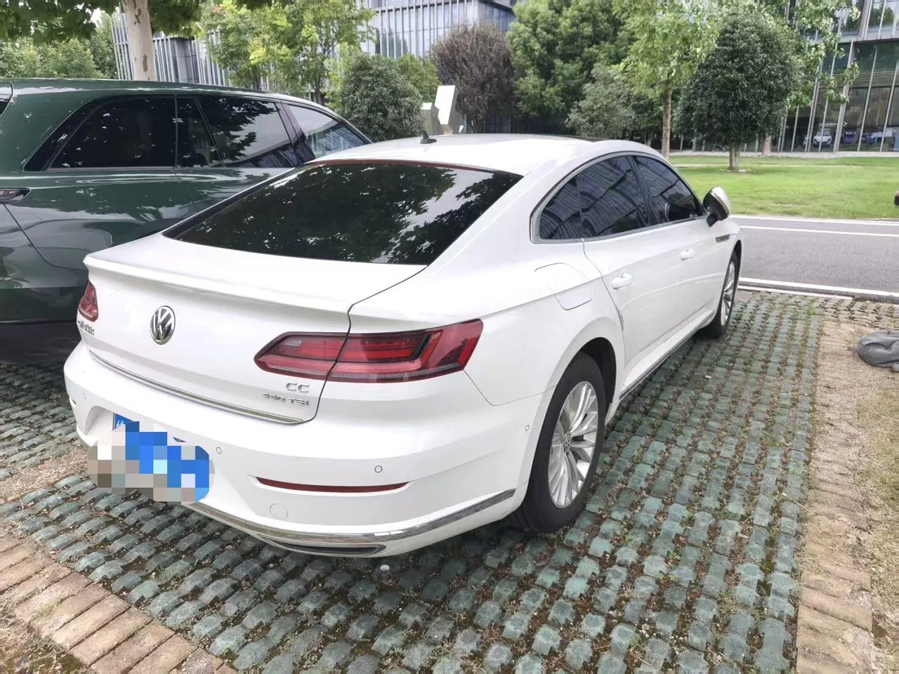 Volkswagen 2020 CC 2.0TSI 330TSI beauty version of automatic gear 4