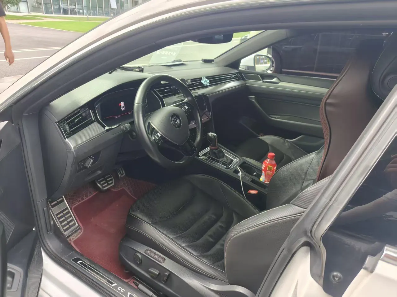 Volkswagen 2020 CC 2.0TSI 330TSI beauty version of automatic gear 7