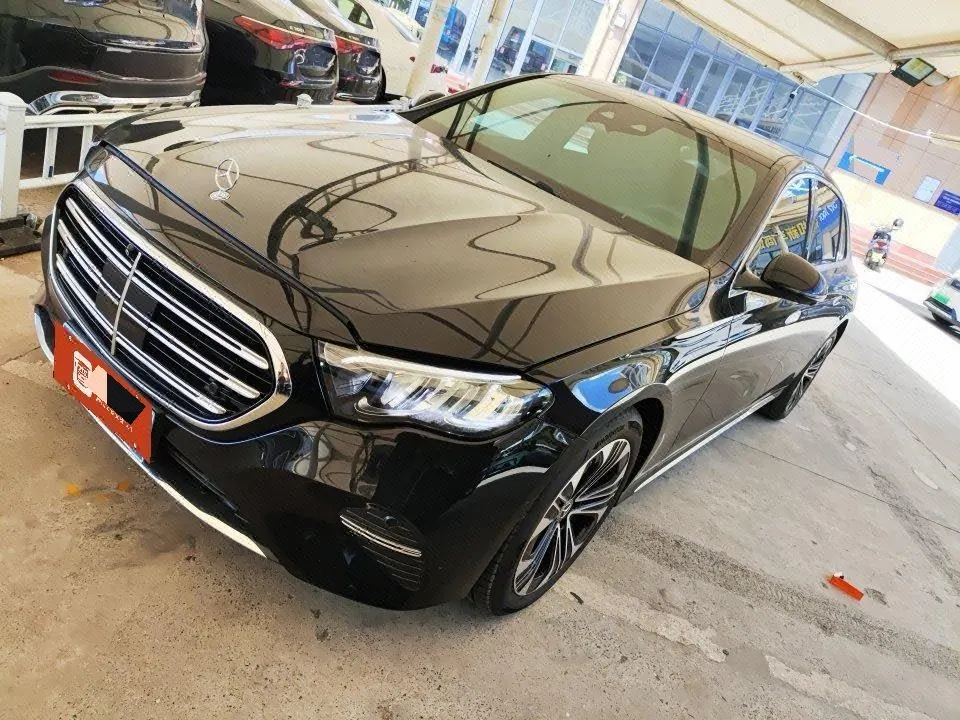 Open image lightbox: Mercedes Benz E Class 2025 E 300 L 48V 2.0T Luxury Automatic Gear