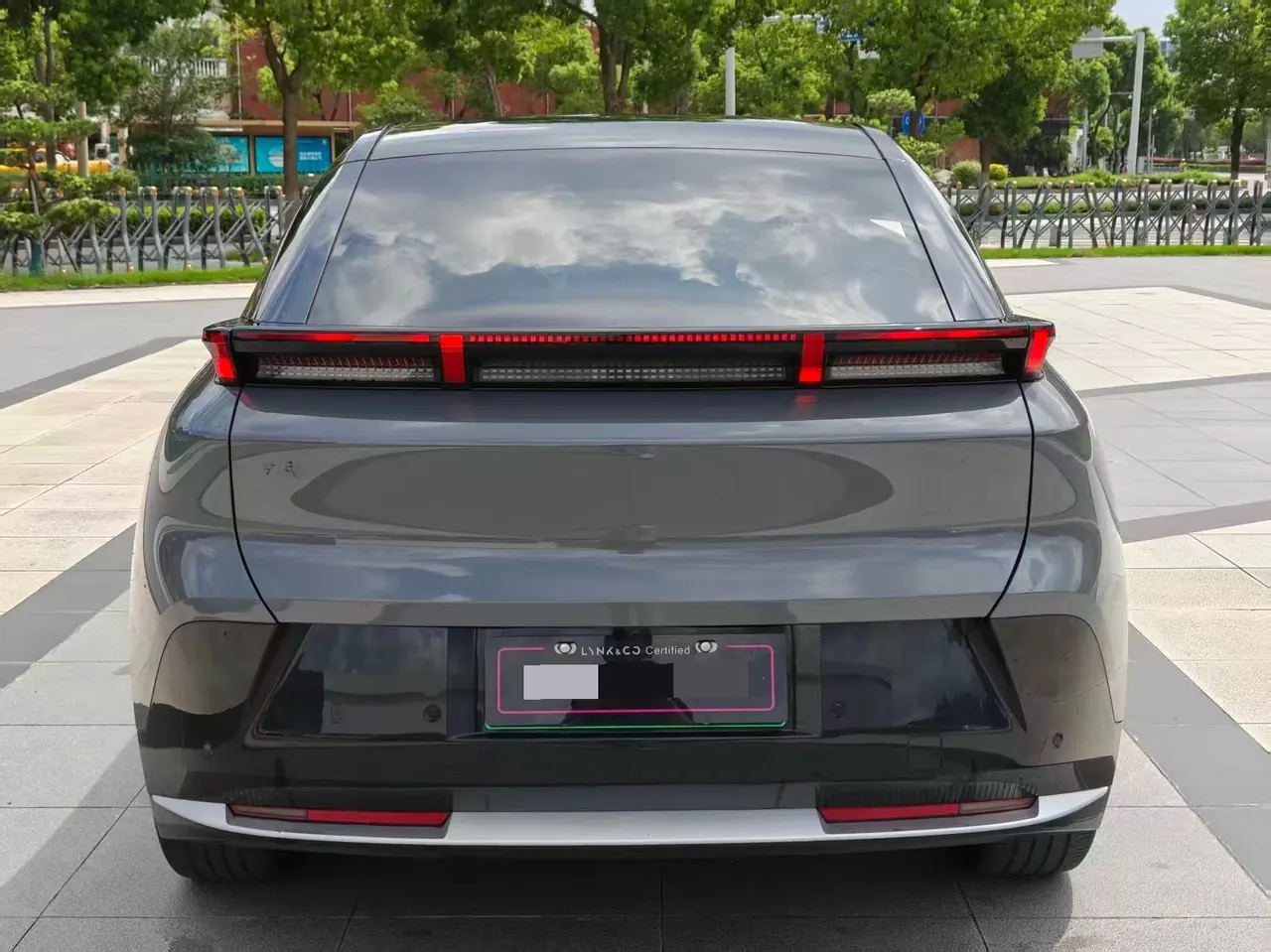 LYNK&amp;CO 2025 LYNK&amp;CO Z 20 530km Rear Drive Max Automatic 5
