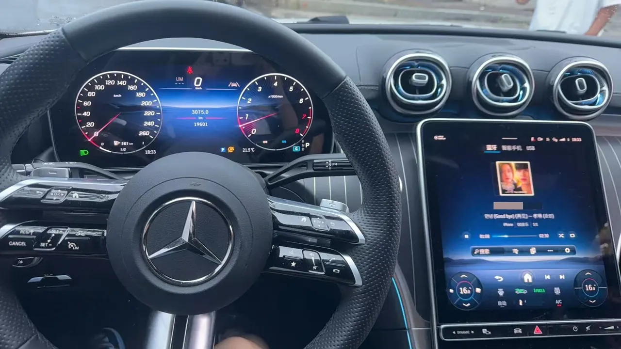 Mercedes Benz Class C 2025 C 260 L 48V 1.5T Sports Edition Automatic Gear 5