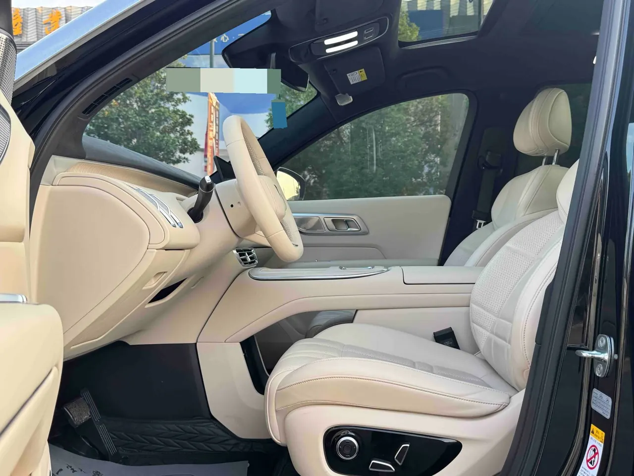 ChangAn Deepal 2025 S09 four-wheel drive Ultra high-fixed automatic gear 4