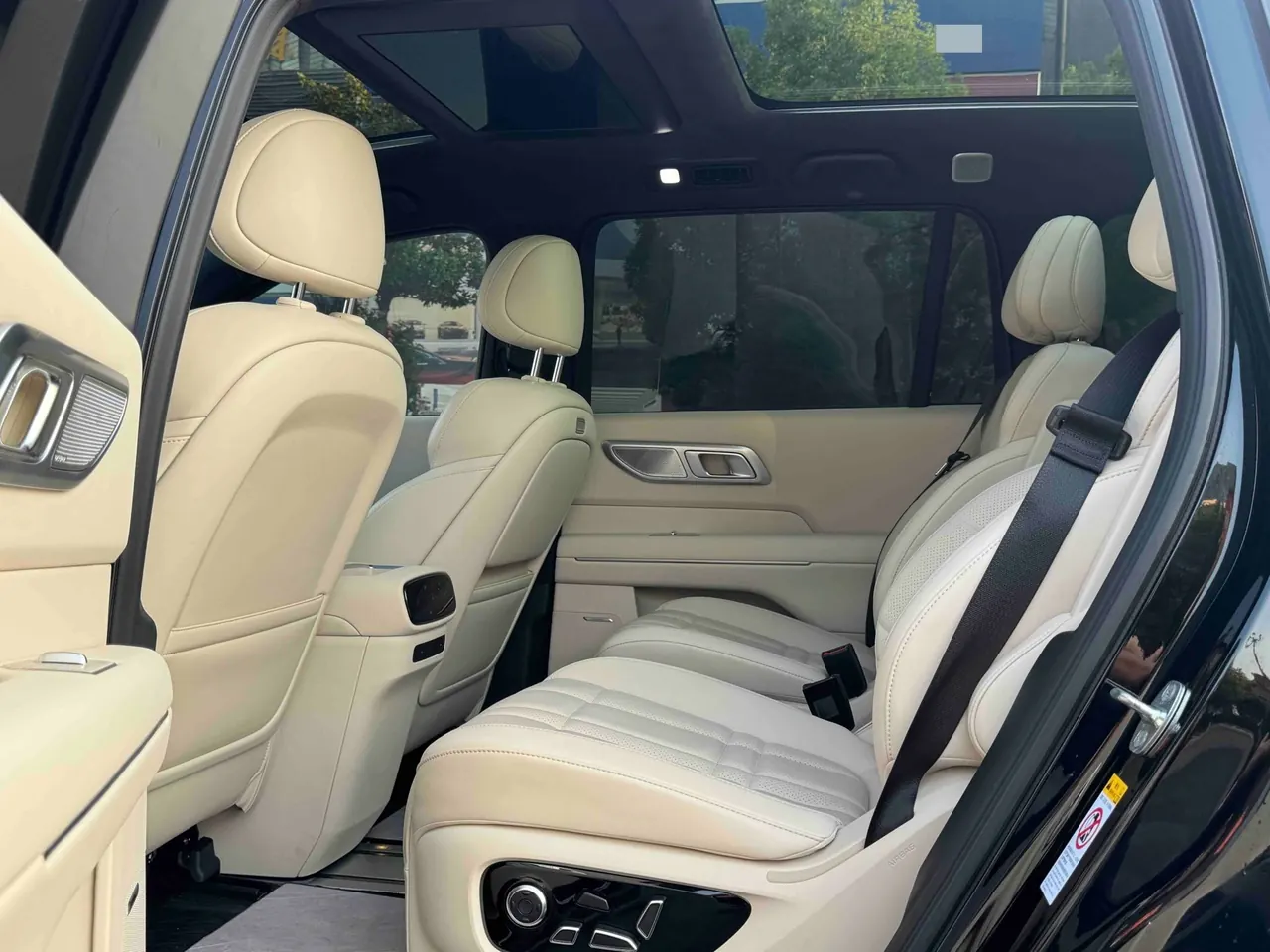 ChangAn Deepal 2025 S09 four-wheel drive Ultra high-fixed automatic gear 5