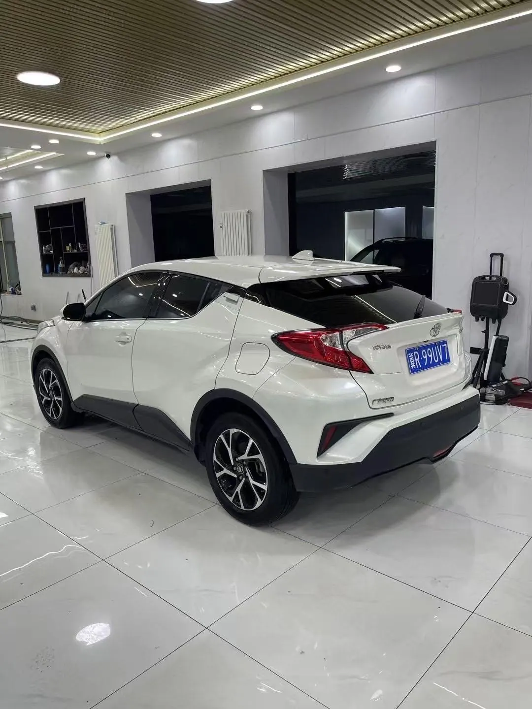 Toyota 2020 C- HR 2.0 Stepless Cool Running Leading Edition Automatic Gear 4