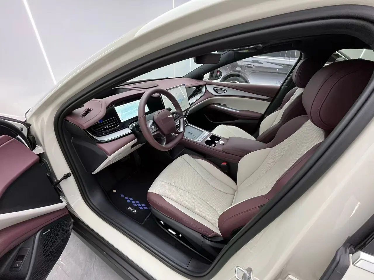 BYD 2026 Seal 07 DM-i 1.5T CVT 230km Flagship Automatic 4
