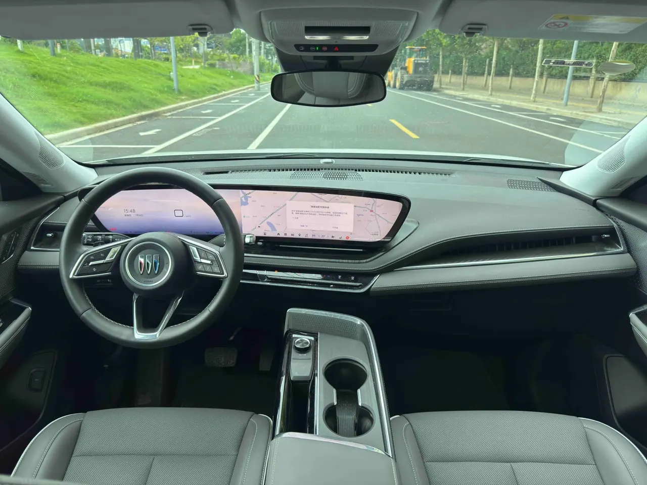 Buick 2025 E 5 620KM Premium Edition Automatic Gear 6