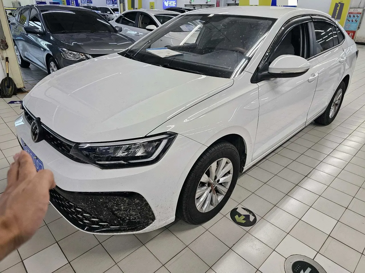 打开图片灯箱:Volkswagen 2025 Lavida New Trend 1.5 Outstanding New Edition Automatic Transmission
