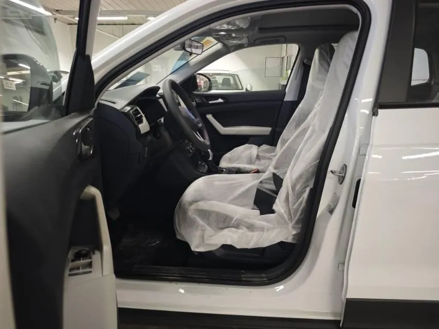 Volkswagen 2025 Tuyue New 1.5 Sharp Edition Automatic Gear 4