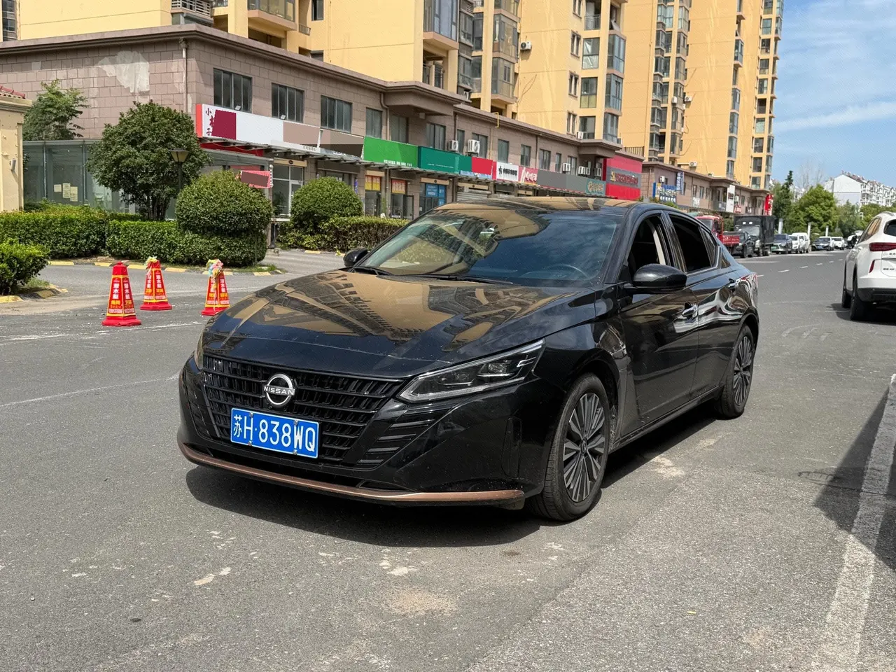 Open image lightbox: Nissan 2024 Teana 2.0 Stepless SV Black Gold Edition Automatic Gear