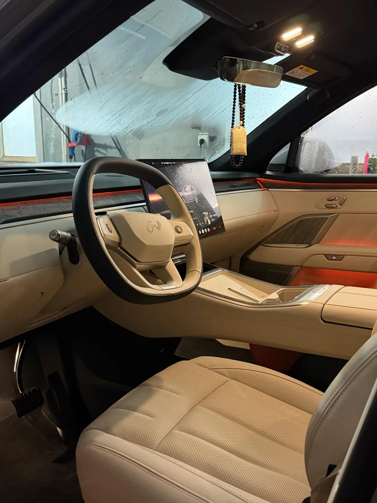 ONVO 2025 L90 Ultra Six‑Seater Automatic 2