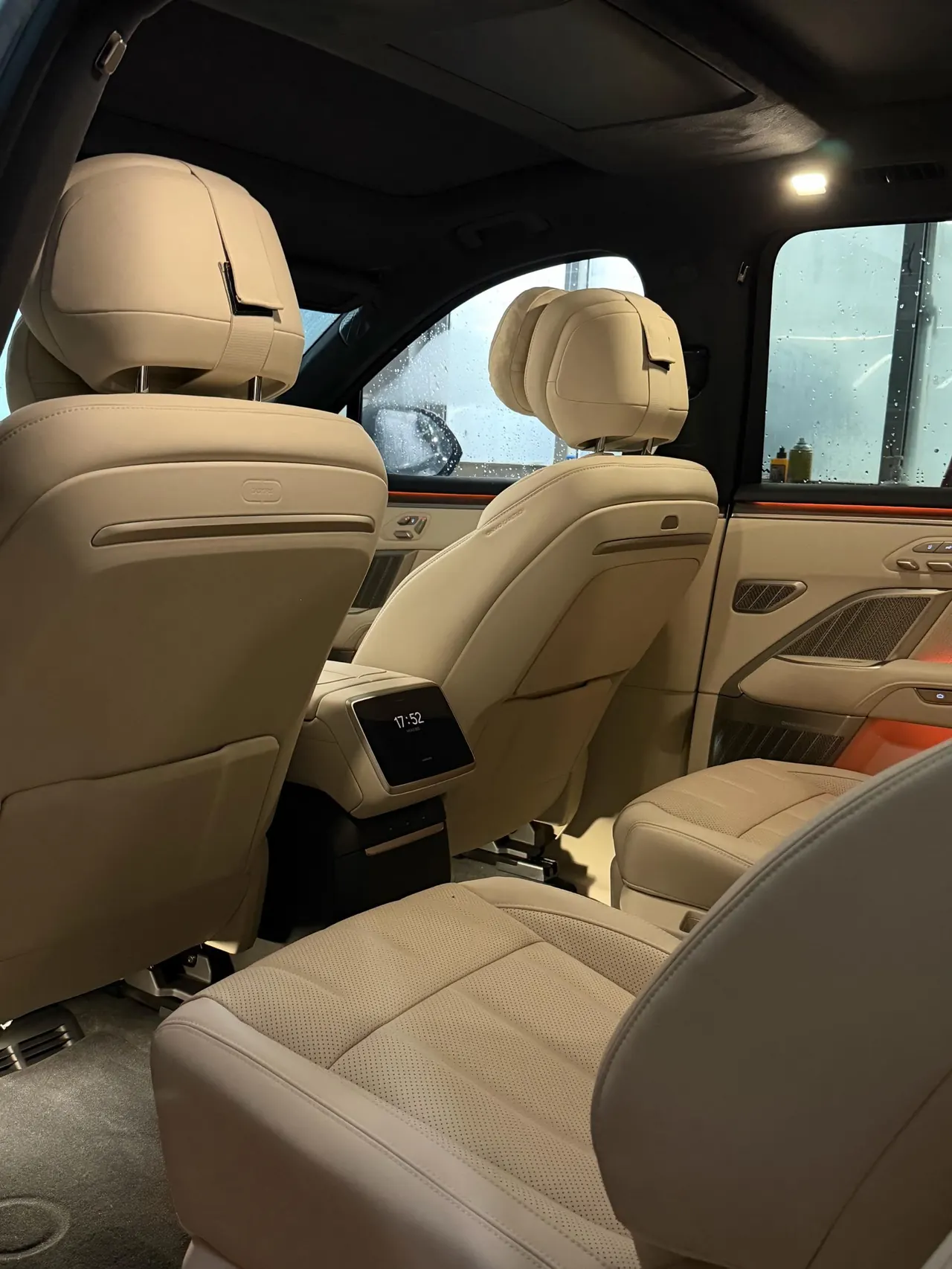 ONVO 2025 L90 Ultra Six‑Seater Automatic 3