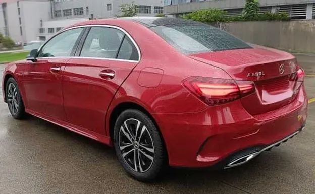 Mercedes Benz Class A 2023 A 200 L 1.3T Dynamic Automatic 17