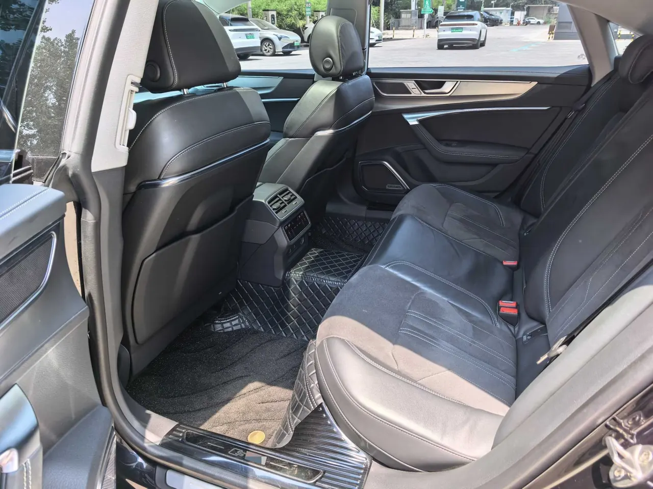 Audi 2024 A7L 2.0TFSI 45TFSI Luxury Automatic 6