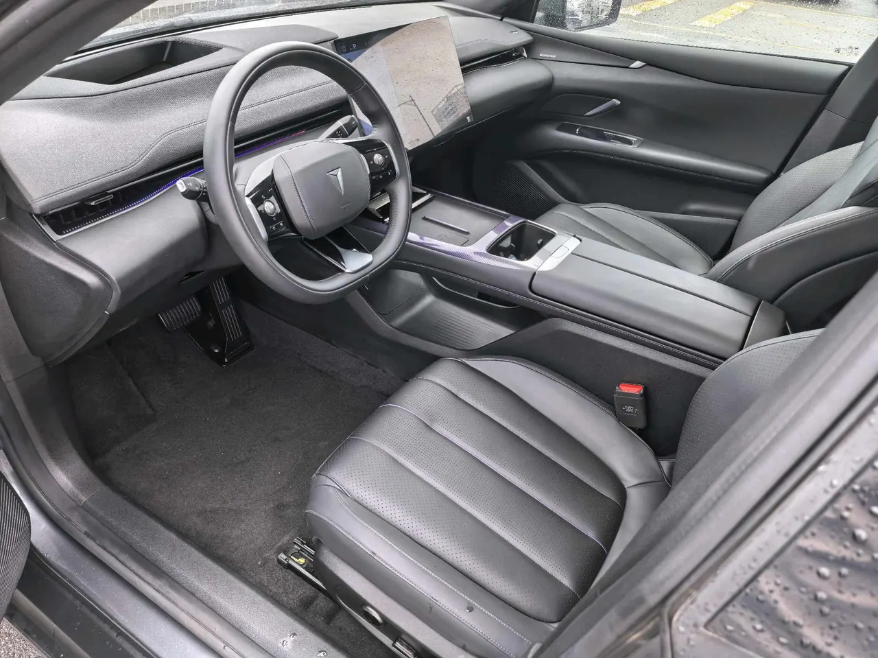 ChangAn Deepal 2026 L 07 240Ultra Huawei Gankun Zhijia ADS SE Edition Automatic Gear 4