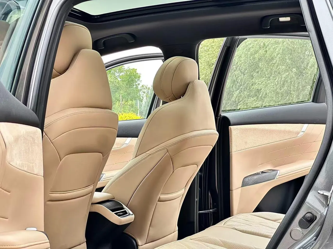 ChangAn 2025 CS75 PLUS 1.5T New Blue Whale Prestige Automatic 5
