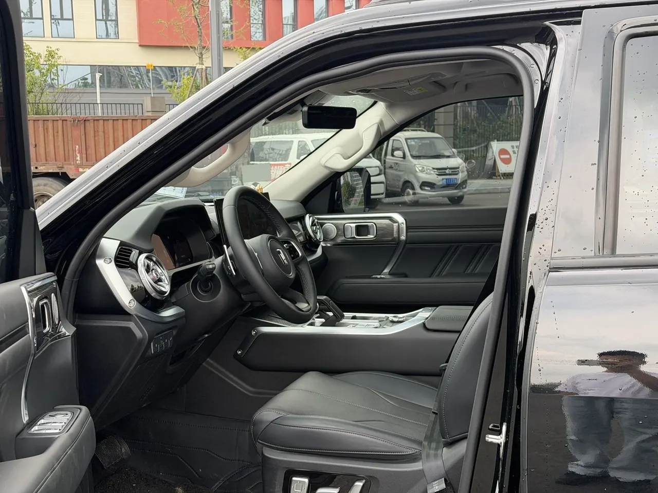 Tank 2024 Tank 400 Hi4-T 2.0T City Edition Automatic Gear 4
