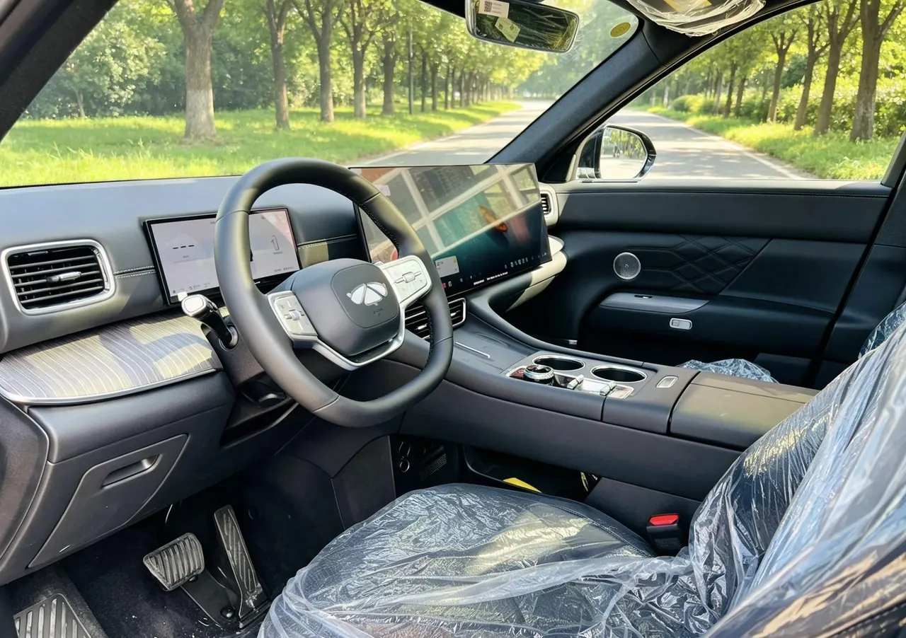 Chery 2026 Fengyun T 11 220 Rear Drive Dual IMAX Cinema Edition Automatic Gear 3