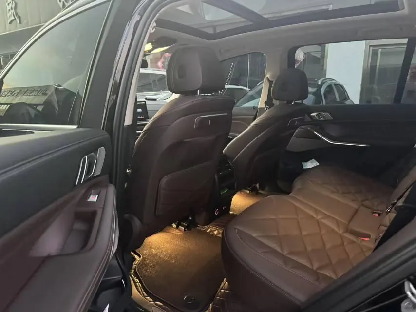 BMW 2023 X5 xDrive30Li 48V 2.0T exclusive M sports suit automatic gear 3