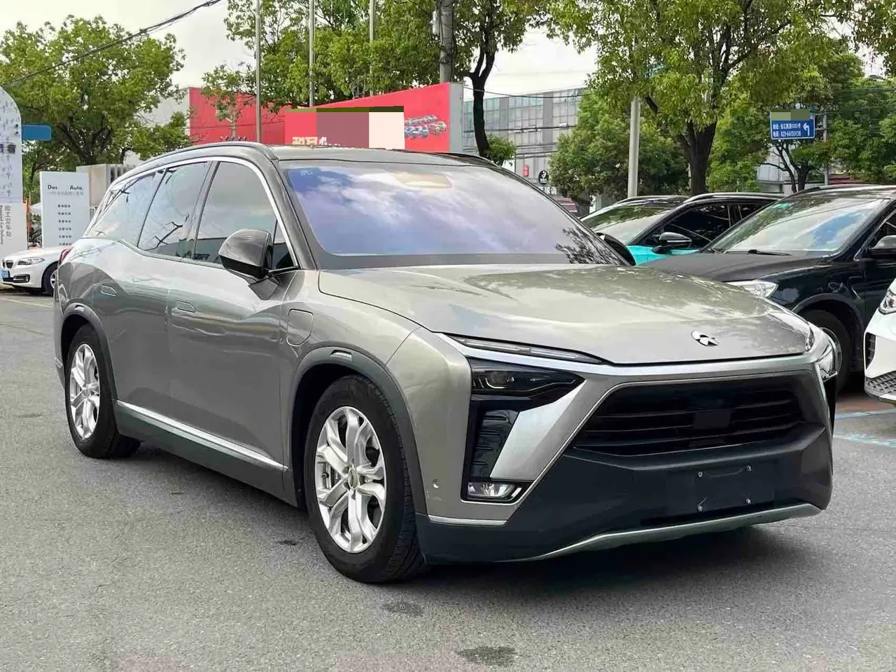NIO 2020 ES8 power change version 7 500KM automatic gear 3