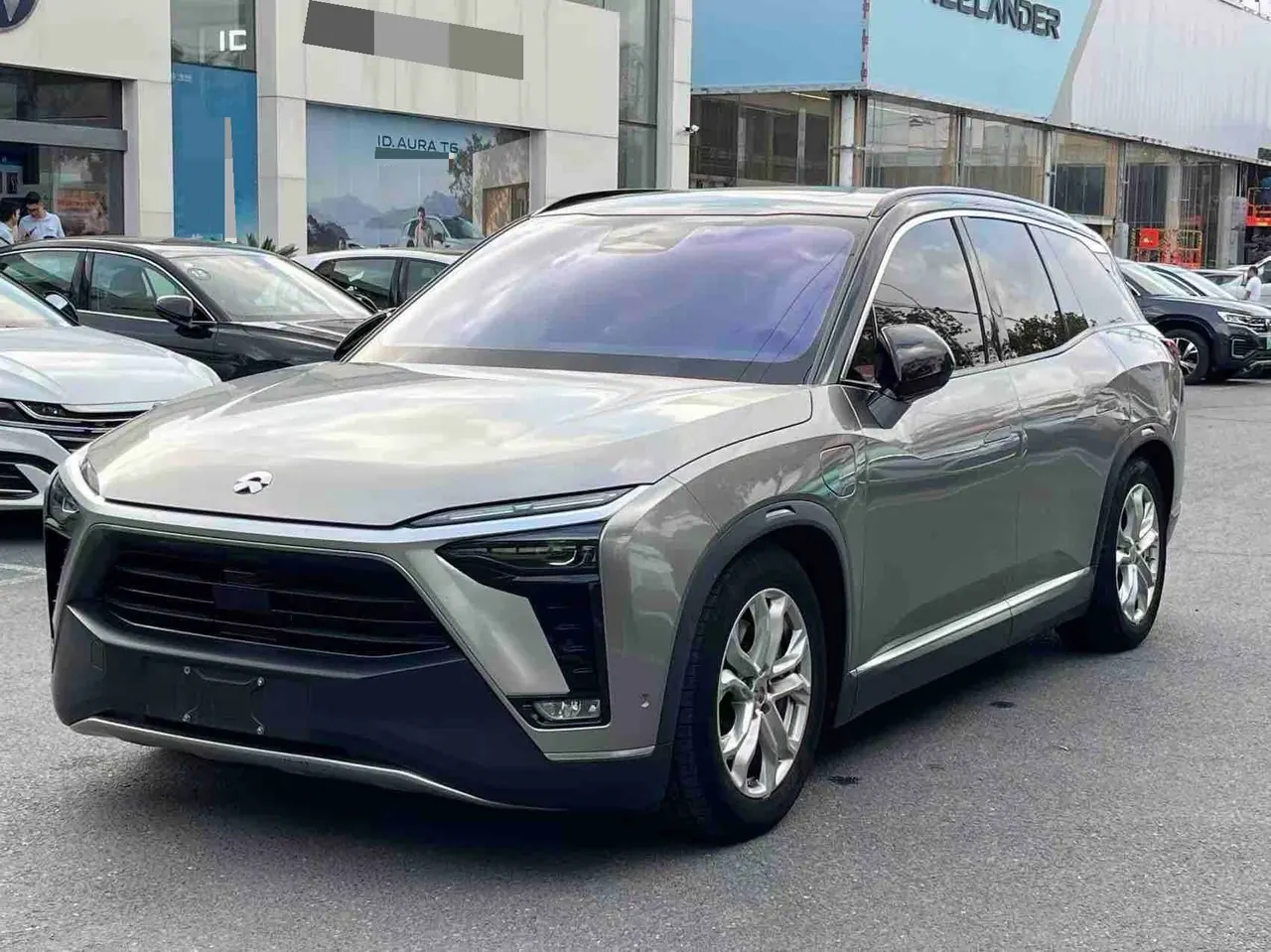 NIO 2020 ES8 power change version 7 500KM automatic gear 4