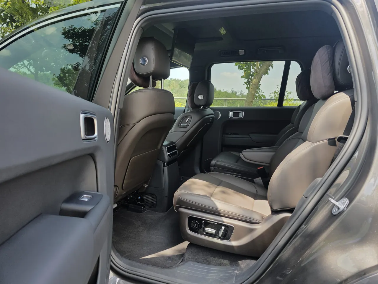 Li 2022 L9 1.5T Max Edition Automatic Gear 6