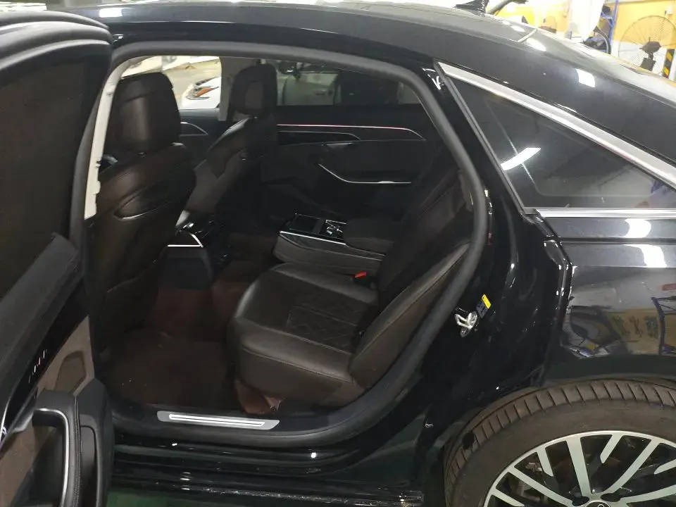 Audi A8L (Imported) 2024 A8L 48V 3.0TFSI 50TFSI Quattro Exclusive Automatic Gear 5
