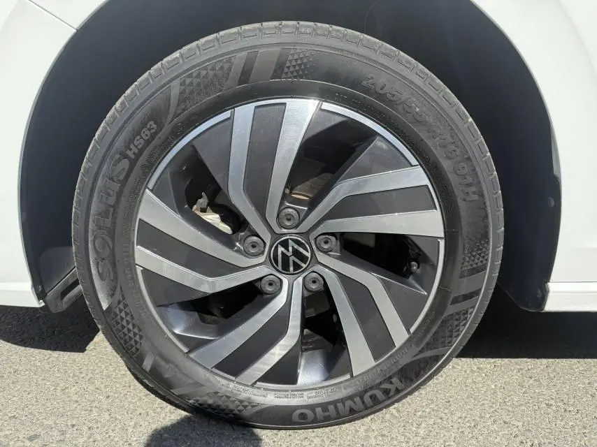 Volkswagen 2023 Bora 1.2TSI 200TSI Yuexing Edition Automatic Gear 10