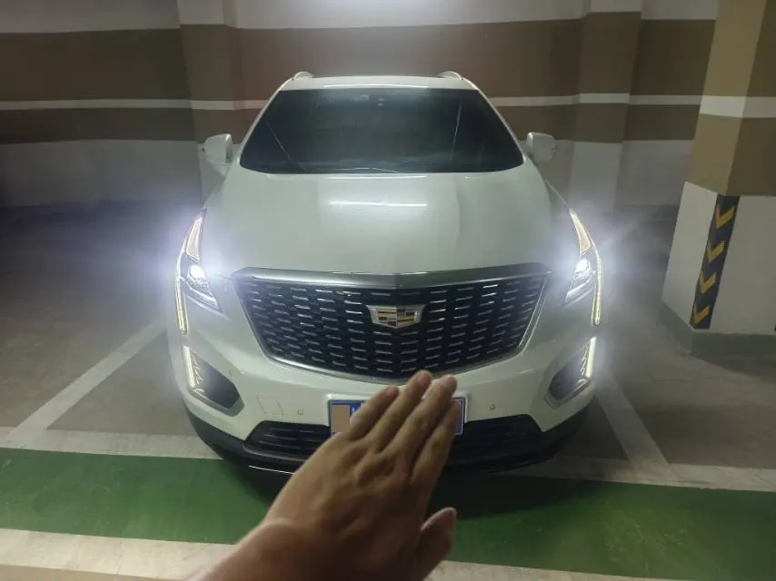 Cadillac 2021 XT5 48V 2.0T 4-wheel drive fashion automatic gear 2