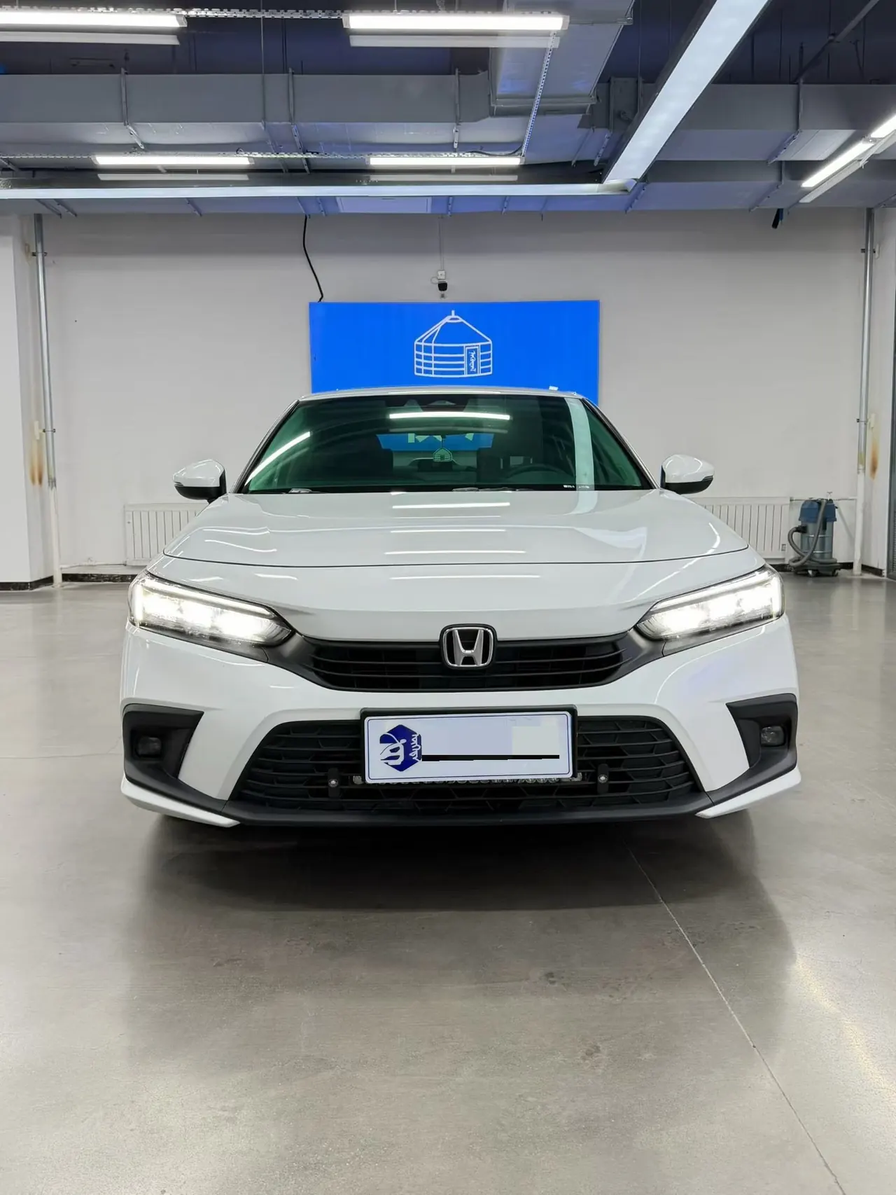 Honda 2022 Civic 1.5T Stepless 240TURBO Dynamic Automatic Gear 2