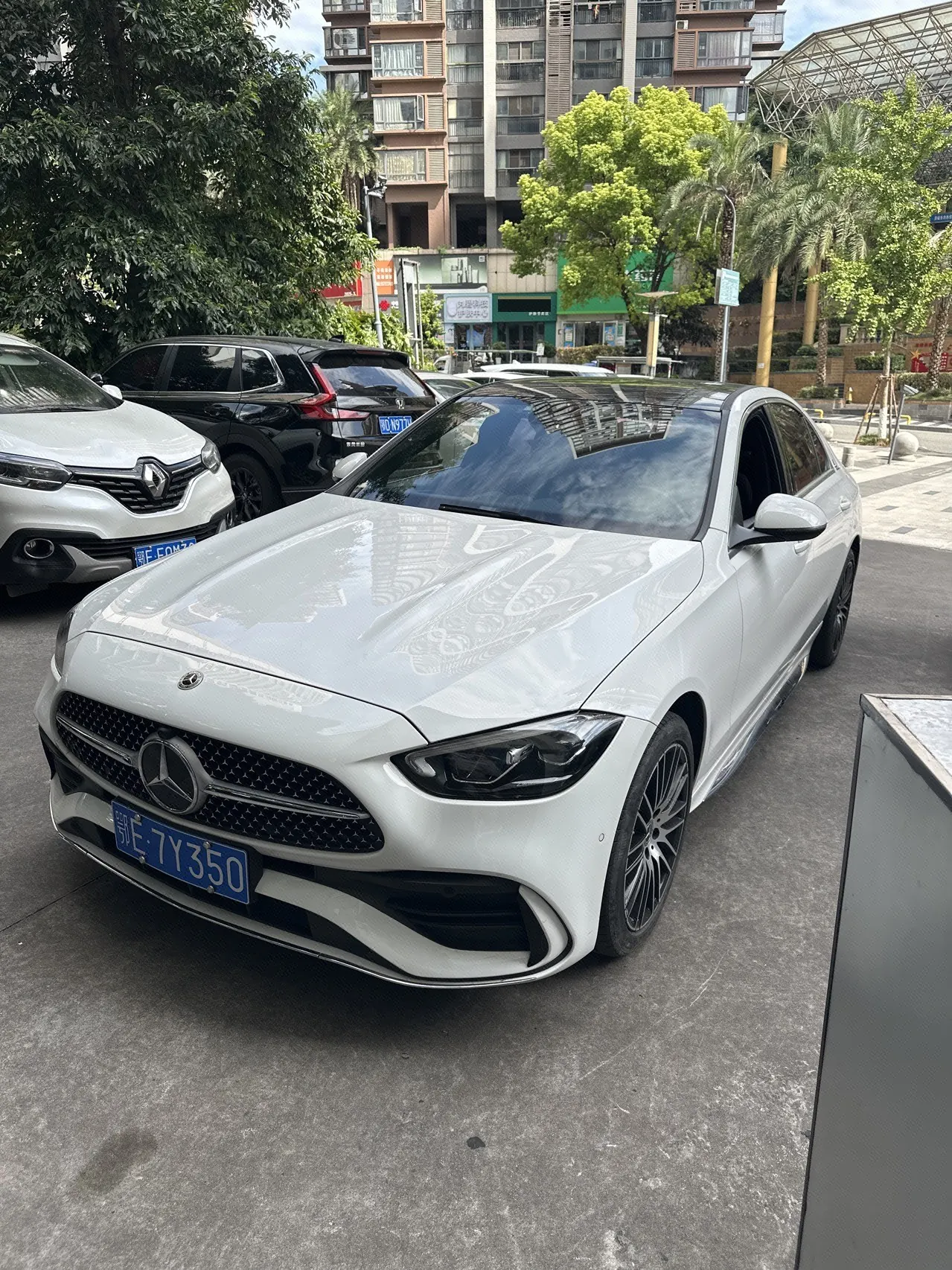 打开图片灯箱:Mercedes Benz Class C 2024 C 260 L 48V 1.5T Sports Edition Automatic Gear