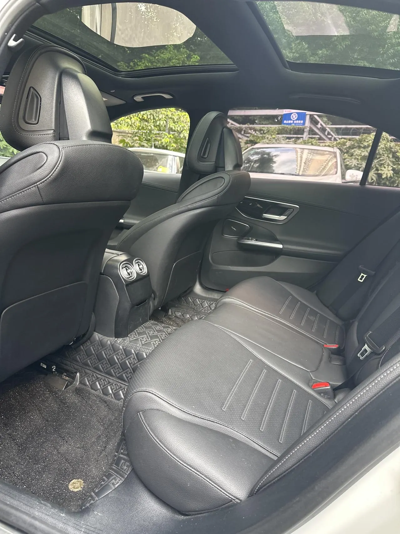 Mercedes Benz Class C 2024 C 260 L 48V 1.5T Sports Edition Automatic Gear 4