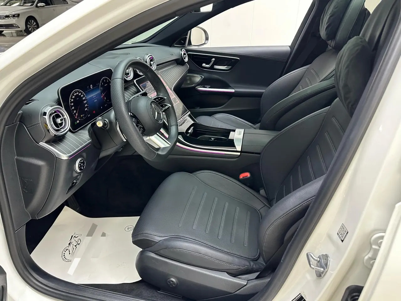 Mercedes Benz Class C 2023 C 260 L 48V 1.5T Hao Night Sports Edition Automatic Gear 3