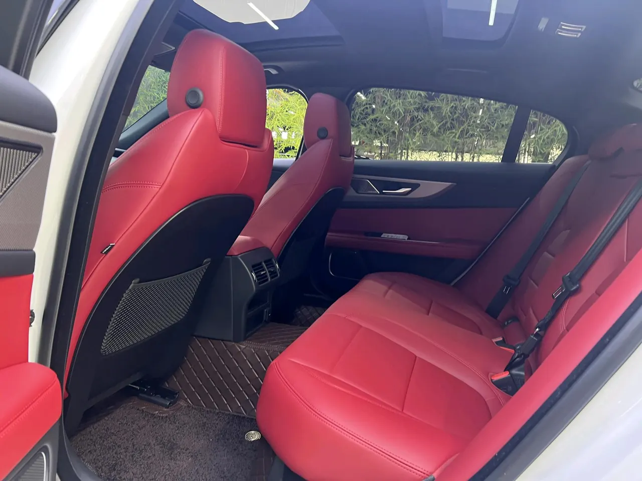 Jaguar 2024 XEL 2.0T 250PS R-DYNAMIC S Enterprising Sports Edition Automatic Gear 7