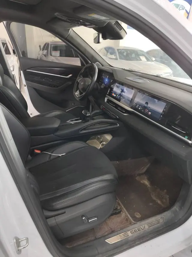 Geely 2024 XingyueL (Monjaro) 2.0TD High Power Two-Drive Enovate Edition Automatic Transmission 6