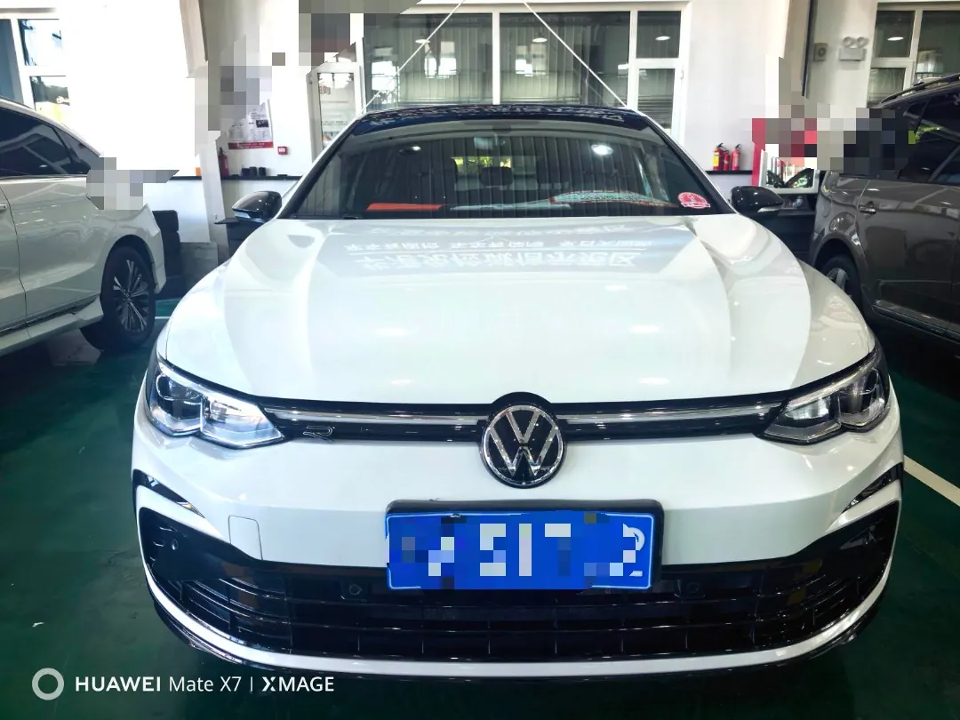 Volkswagen 2023 Golf 8 R-Line 1.4TSI 280TSI Lite Automatic 2