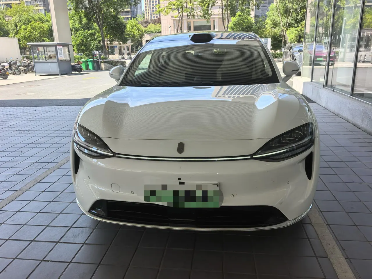 Intellectual 2024 R 7 802km Max Automatic Gear 2